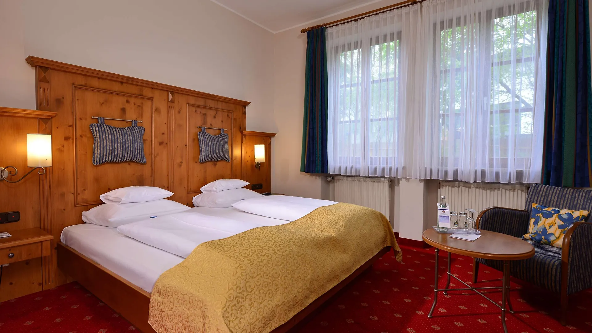 Best Western Plus Hotel Erb Vaterstetten 4*,