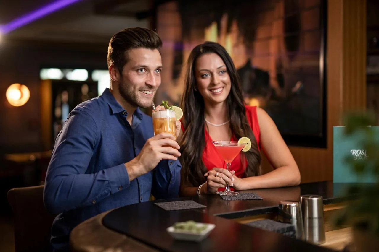 Best Western Plus Hotel Erb Vaterstetten 4*,